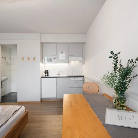 Interlaken Apartments *