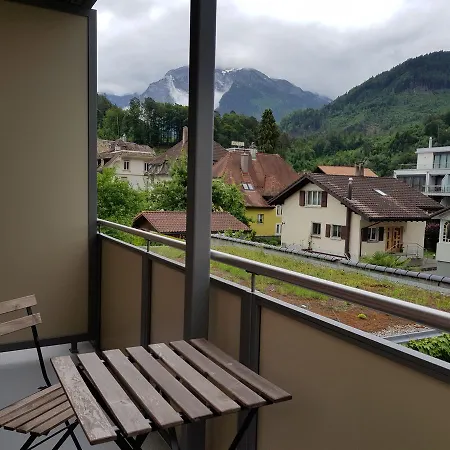 Interlaken Apartments Apartament *