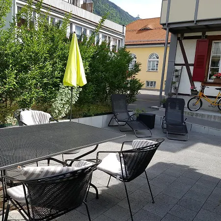 Interlaken Apartments Entrelagos