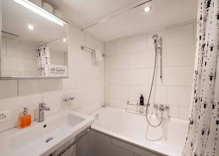 Interlaken Apartments *