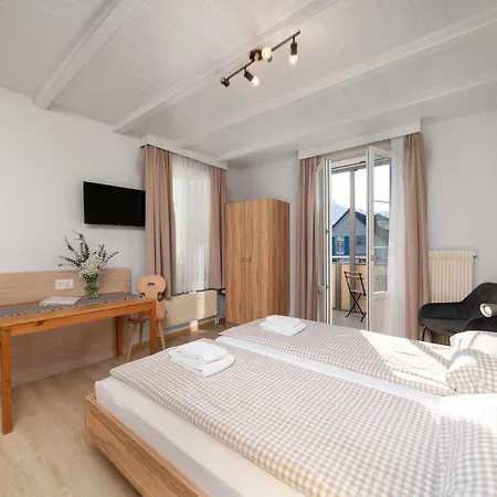 Interlaken Apartments Апартаменты