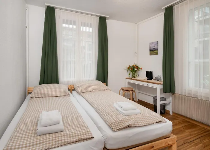 Interlaken Apartments Апартаменты *