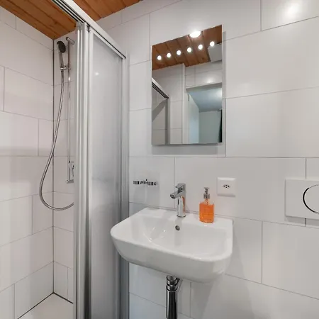 Interlaken Apartments Интерлакен